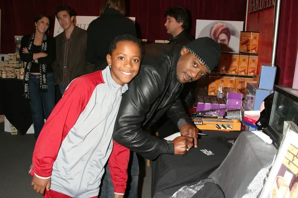 Blair Underwood and son Paris — Stock Photo, Image