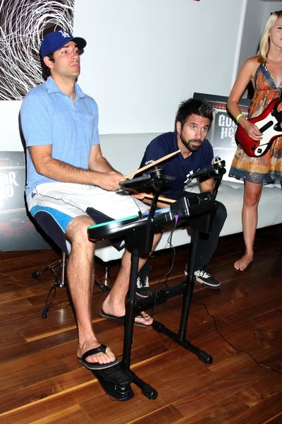 Zachary Levi & Joshua Gomez — Stock Photo, Image