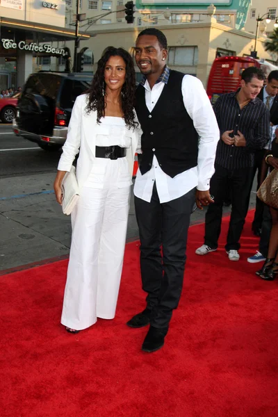 Bill Bellamy & Esposa — Foto de Stock