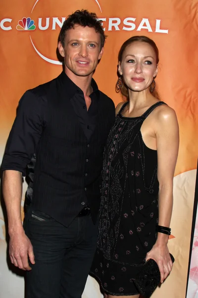 David Lyons, Jennifer Ferrin — Stock Photo, Image