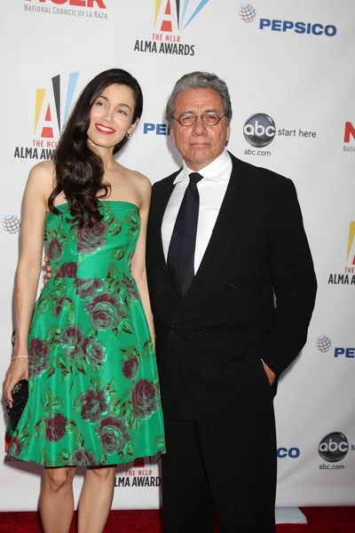 Edward James Olmos e Ospite — Foto Stock