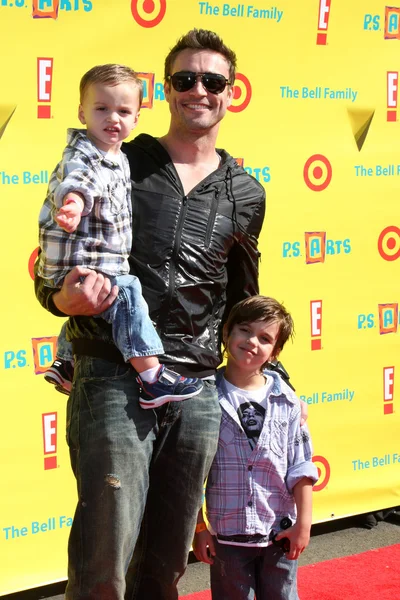 Daniel Goddard, sons Sebastian & Ford — Stock Photo, Image