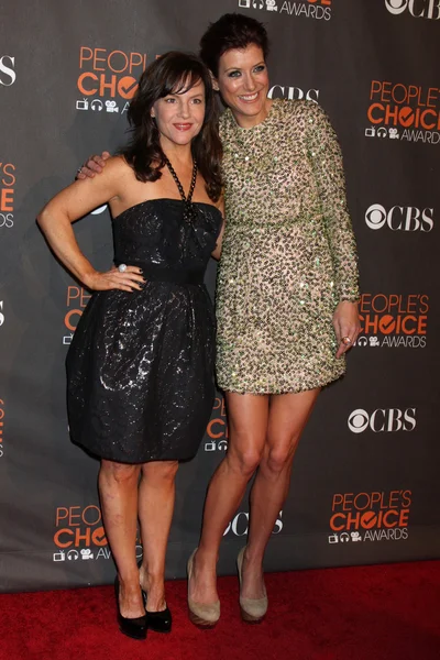 Rachael Harris, Kate Walsh — Stockfoto