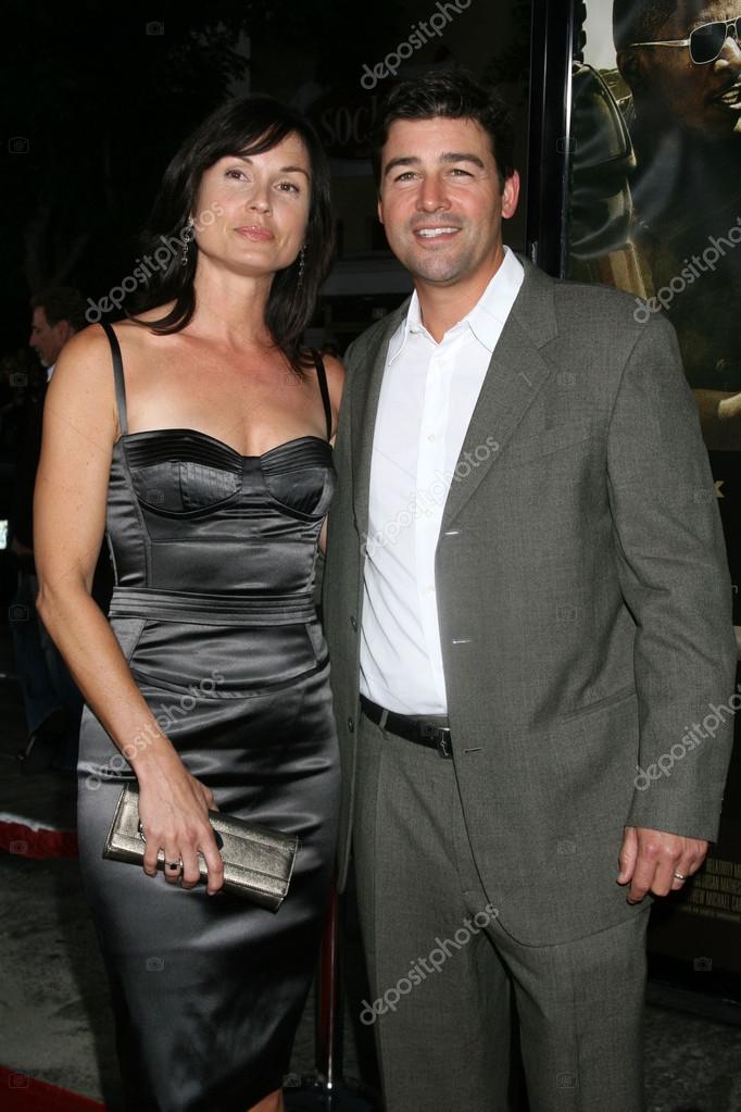 Kyle Chandler & Wife – Stock Editorial Photo © Jean_Nelson #12946920