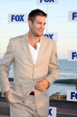 Geoff Stults