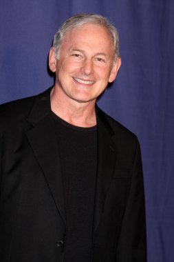 Victor Garber