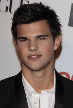 Taylor Lautner