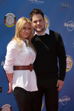 Hiliary Duff ve nişanlısı Mike Comrie