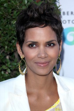 Halle berry