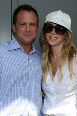 Scott Martin ve Lauralee Bell
