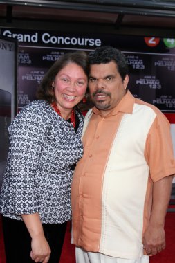 Luis Guzman ve karısı