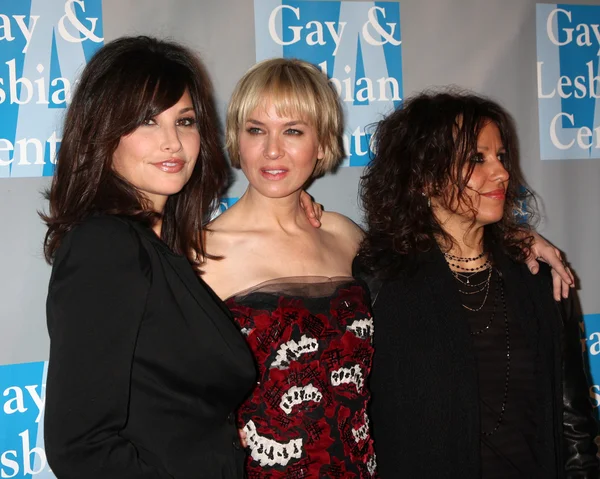 Gina gershon, renee zellweger i linda perry — Zdjęcie stockowe