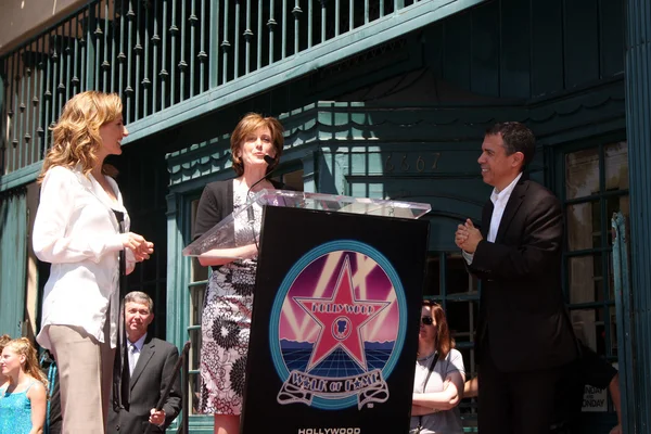 Marlee Matlin, Anne Sweeney y Jack Jason (su intérprete y — Foto de Stock