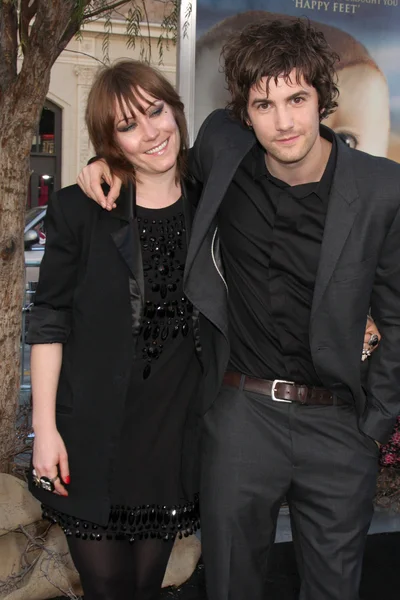 Jim Sturgess, Mickey O'Brien — Stockfoto