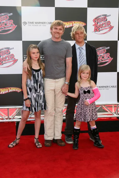 Rick Schroeder & familj — Stockfoto