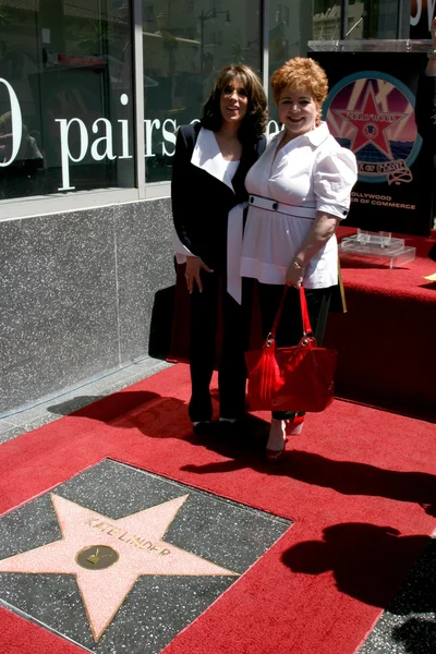 Kate Linder & Patrika Darbo — Foto de Stock