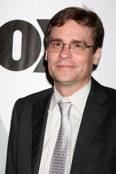 Robert Sean Leonard