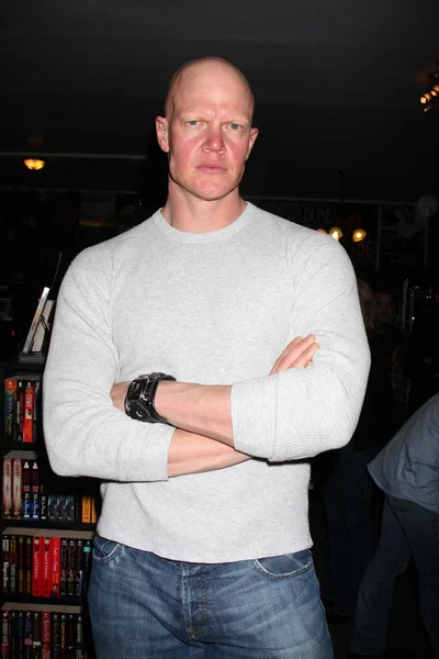 Caleb Guss (młody Jason 2009) idealna Derek Mears (Jason 2009) — Zdjęcie stockowe