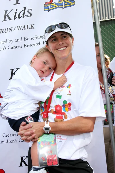 Brandi chastain ve oğlu jaden — Stok fotoğraf