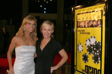 Cheryl Hines ve Rachael Harris