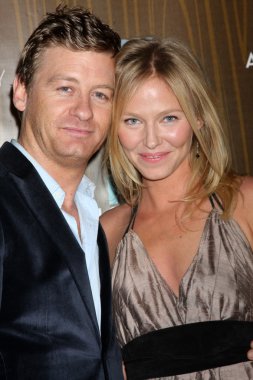 Nicholas Bishop ve Kelli Giddish