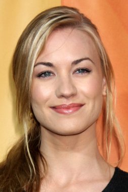 Yvonne Strahovski