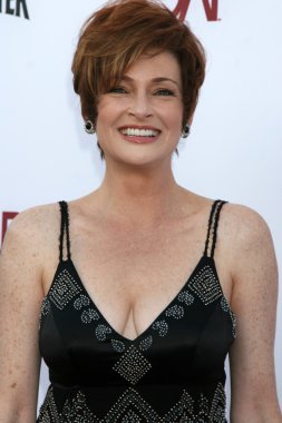 Carolyn hennesy