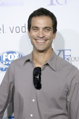 Jonathan Schaech