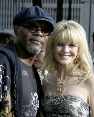 Samuel L. Jackson ve Kathryn Morris