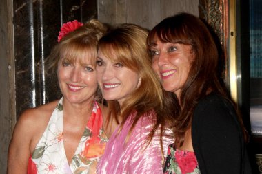 Jane Seymour ve kız kardeşler