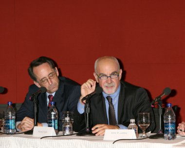 Joe Dunn, Howard Kahn