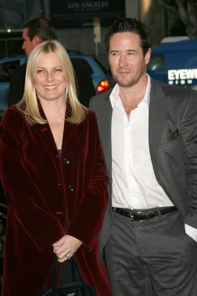 Rob Morrow & vrouw — Stockfoto