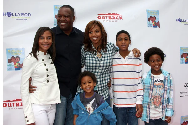 Dolores Robinson, Rodney Peete, Holly Robinson Peete — Stock Photo, Image