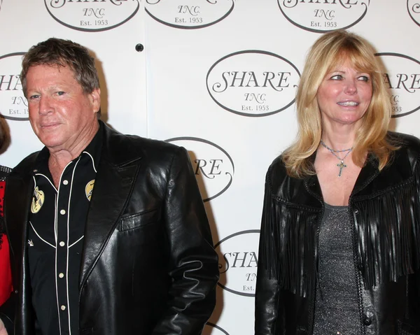 Ryan O'Neal, Cheryl Tiegs — Zdjęcie stockowe