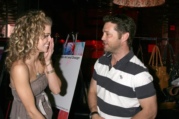 AnnaLynne Mccord idealna Jason Priestley — Zdjęcie stockowe