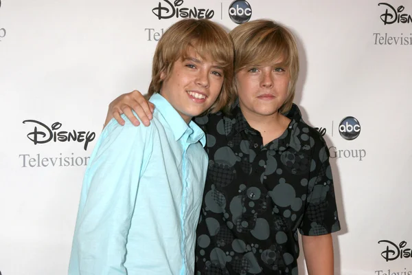 Cole & Dylan Sprouse — Stockfoto