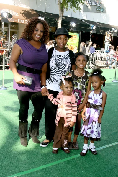 Sherri Shepherd & Nieces — Stock Photo, Image