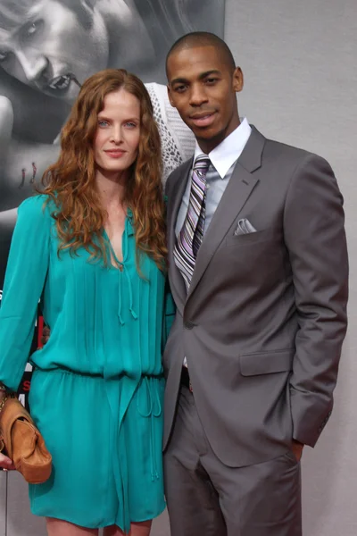 Rebecca Mader and Mechad Brooks — Stock Photo, Image