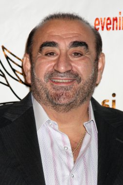 Kev Davitian