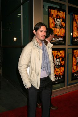 Lucas Haas