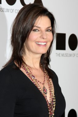 Sela Ward