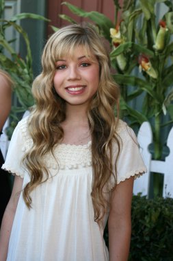 Jennette Mccurdy