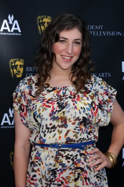 Mayim Bialik