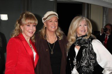 Barbara Eden, Diane Ladd, Connie Stevens