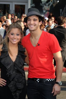 Shawn Johnson ve Mark Ballas