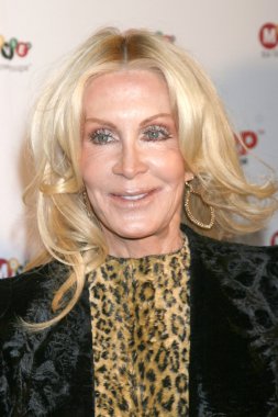 Joan Van Ark