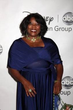 Loretta Devine