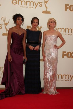 Annie Ilonzeh, Minka Kelly, Rachael Taylor
