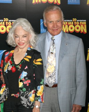 Lois ve buzz aldrin