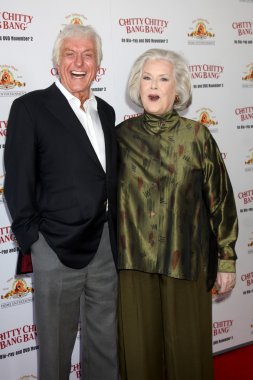 Van Dyke, Sally Ann Howes